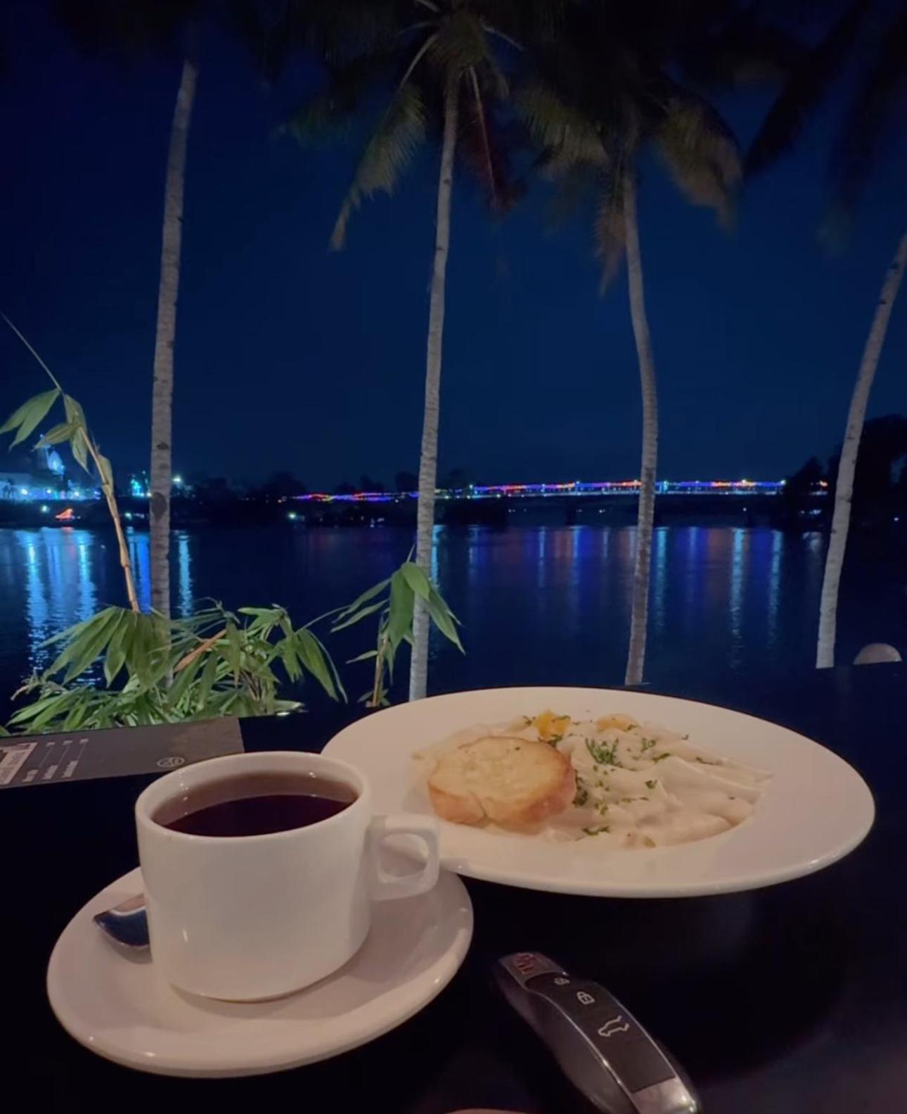 Jaladarshini Lakeside Gardens Bed and Breakfast Kollam Buitenkant foto